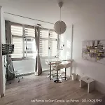 With One In Privileged Place In Vibrant And Cosmopolitan Appartement *