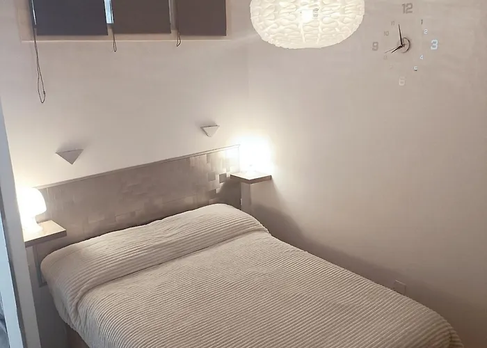 With One In Privileged Place In Vibrant And Cosmopolitan * Las Palmas de Gran Canaria