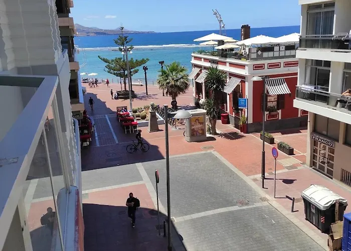 Apartment With One In Privileged Place In Vibrant And Cosmopolitan Las Palmas de Gran Canaria
